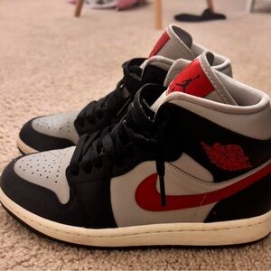 Nike Black and Red Athletic Shoes